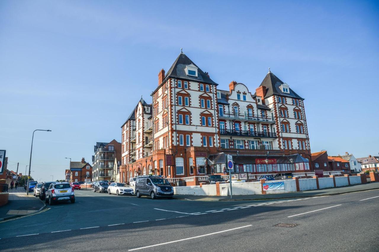 The Whitby Prospect, 2 Bed Apartment With Stunning Views, 2 Mins From Beach Exterior photo